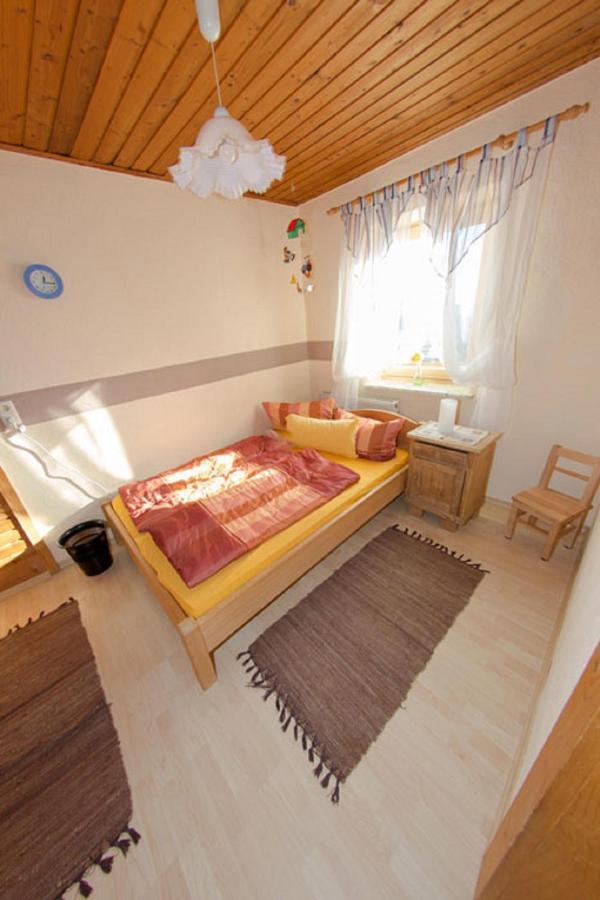 Huisnhof Arrach Εξωτερικό φωτογραφία